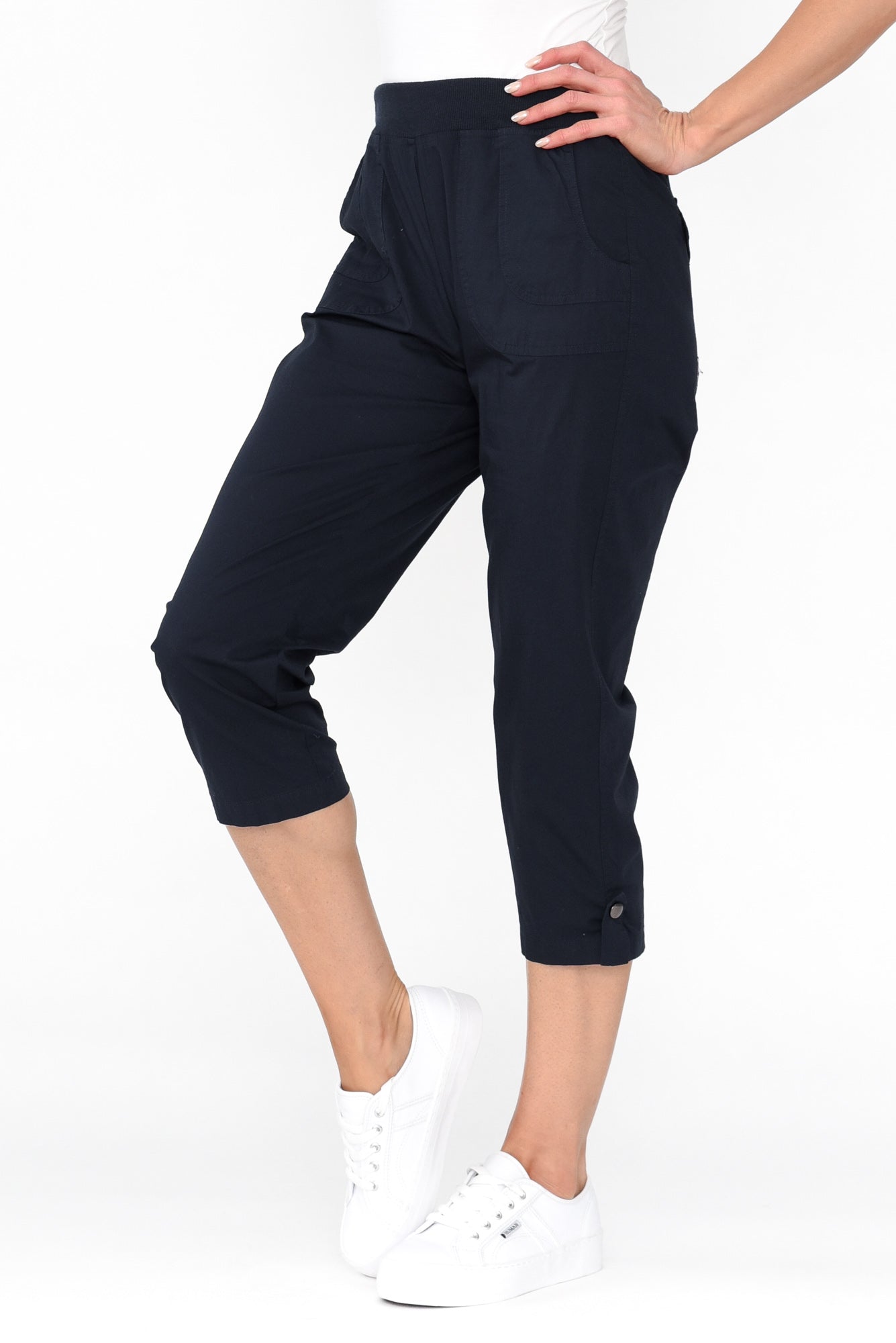 Women's Capri Jogger Sweatpants with Pockets Gym Running Cropped Joggers  Casual – PULI